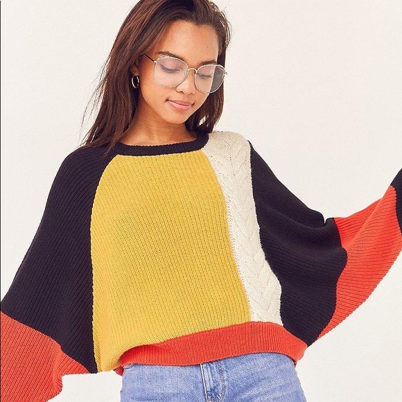 Moon&Madison Asymmetrical Sweater - Picture 2 of 6